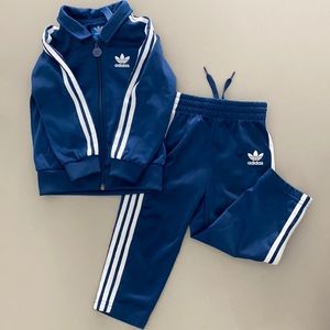 Adidas boys track suit. Navy blue & white size 18-24 months